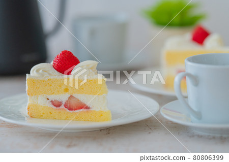 Shortcake close-up material 80806399