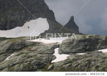 Small peak in the Pizol area. Small peak in the Pizol area. 80810138
