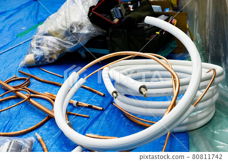 Commercial ceiling cassette air conditioner renewal work - Refrigerant coated copper pipe 80811742