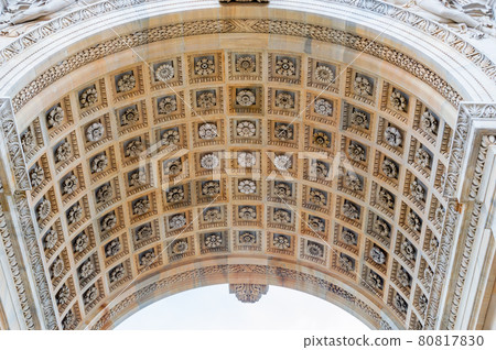 Arch of The Arch of Peace (Porta Sempione). 80817830