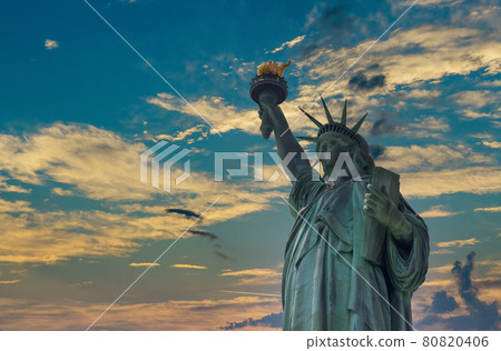 Aerial sunset with Statue of Liberty in Manhattan New York City 80820406