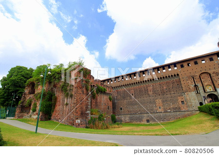 Milan, Italy C05 80820506