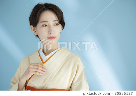 Kimono woman plain color Kimono woman plain color 80836157