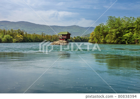 Drina River Cabin Style House 80838394