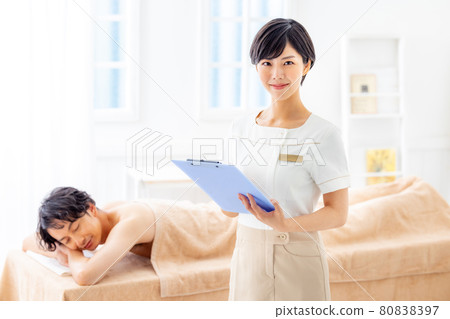 男士美容女職員 80838397