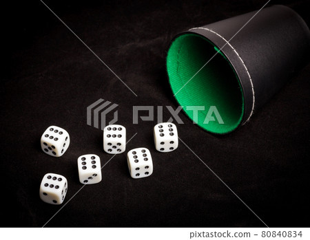 Lucky dice Lucky dice 80840834