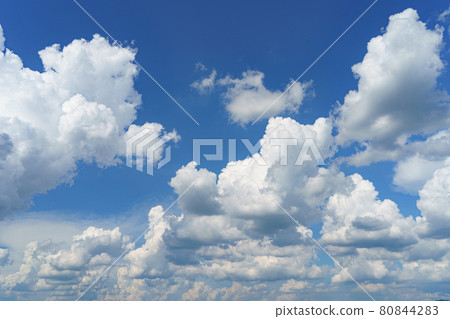 Summer clouds in the blue sky Summer clouds in the blue sky 80844283