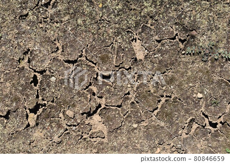 破碎的地面 破碎的地面 80846659