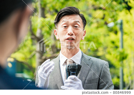 Election Candidates Addressing Streets to Voters Election Candidates Addressing Streets to Voters 80846999