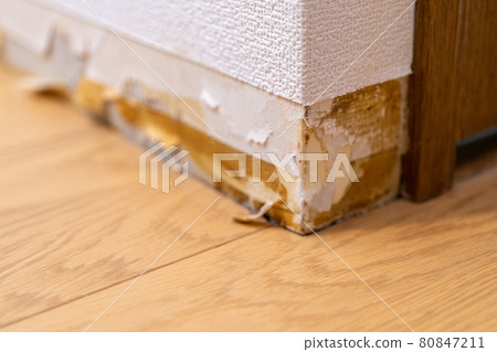 Baseboard replacement work Baseboard replacement work 80847211