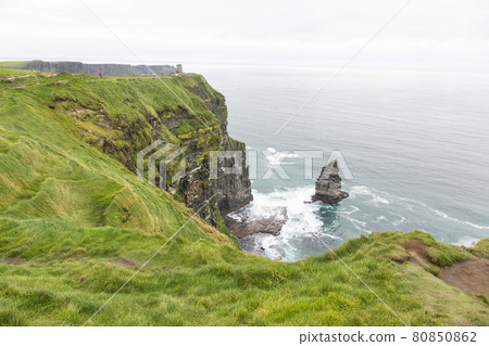 View over cliff line of the Cliffs of Moher in Ireland during daytime 80850862