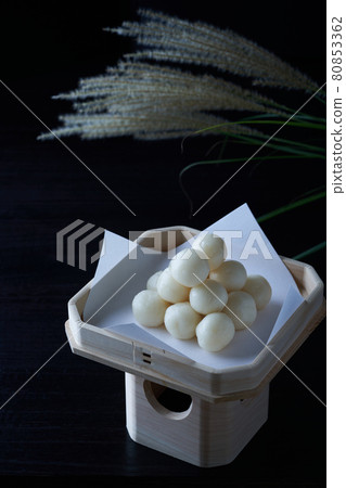 Tsukimi dumplings served on the three treasures 80853362