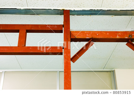 Seat shutter installation work Steel frame base Seat shutter installation work Steel frame base 80853915