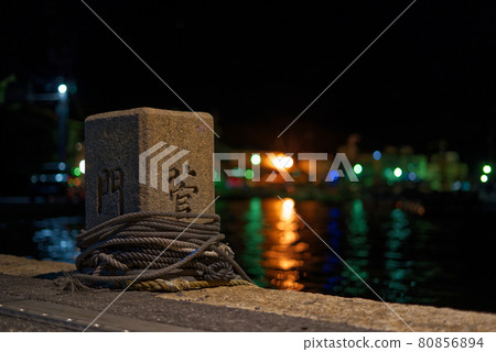 繫船柱 80856894