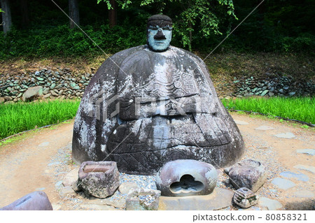 Manji Stone Buddha at Suwa Taisha Harumiya 80858321