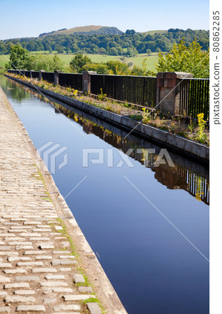 Avon Aqueduct Union Canal Edinburgh Scotland UK 80862285
