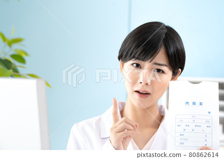 Women of pharmacists Women of pharmacists 80862614