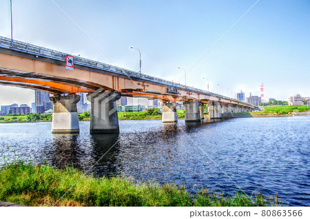Landscape with a bridge 80863566