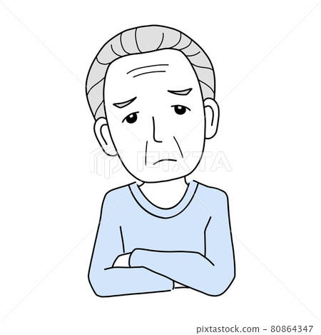 老人雙臂交叉，滿臉愁容 80864347