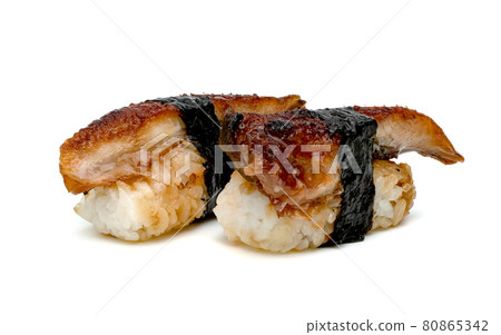 Unagi or eel nigiri sushi isolated on white background 80865342