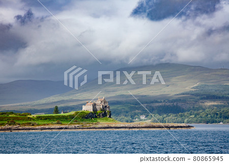 Duart Castle Isle of Mull Argyll and Bute Scotland UK Duart Castle Isle of Mull Argyll and Bute Scotland UK 80865945