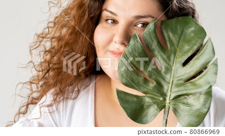 body positive curvy woman natural beauty plus size 80866969