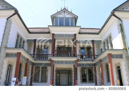 Former Niigata Prefectural Assembly Building that reflects the enterprising spirit of the Meiji era Former Niigata Prefectural Assembly Building that reflects the enterprising spirit of the Meiji era 80868068