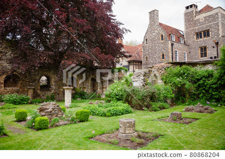 Medicinal Herb Garden at Canterbury Cathedral Kent Southern England UK Medicinal Herb Garden at Canterbury Cathedral Kent Southern England UK 80868204