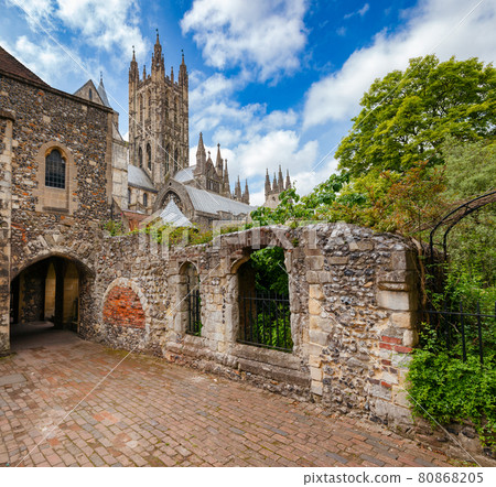 Canterbury Cathedral Kent Southern England UK Canterbury Cathedral Kent Southern England UK 80868205