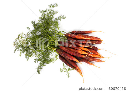 Yellow-red carrot with leaves 80870438