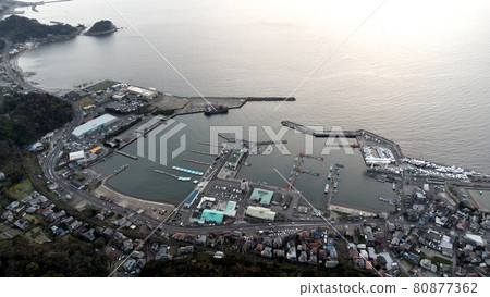 Aerial photo of fishing port 80877362
