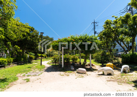 玉川上水第三公園綠色屋頂京王線下海道站北口東京都杉並區 80885353