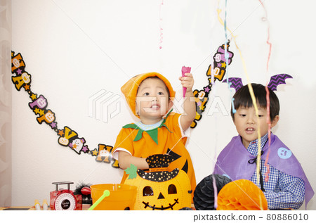 A child 80886010