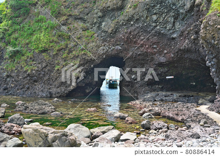 【能登金剛岩門(Iwamon)】石川縣羽井郡鹿角町東木浪志岩門 【能登金剛岩門(Iwamon)】石川縣羽井郡鹿角町東木浪志岩門 80886414
