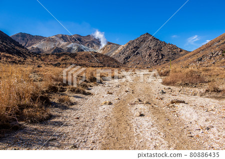 Kujuzan / Kitasenrigahama in autumn 80886435
