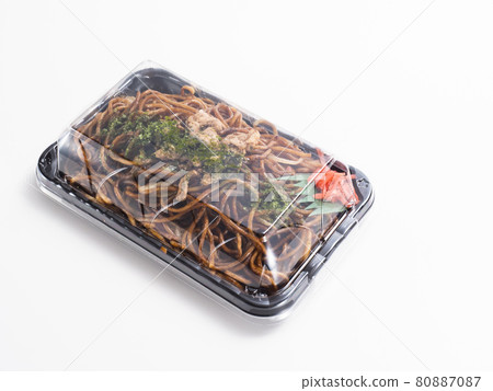 Sauce yakisoba bento 80887087