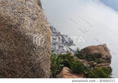 在廣島縣攀登烏畑岩山 80890251