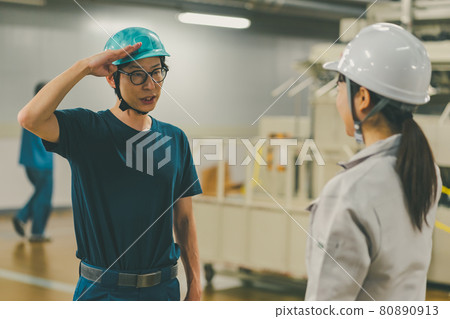 salute, blue collar worker, laborer 80890913