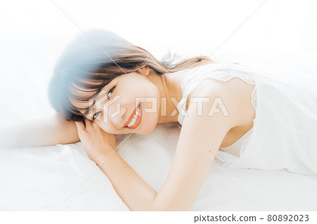 Women beauty 80892023