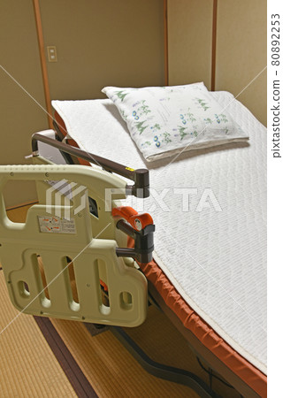 電動護理床 電動護理床 80892253
