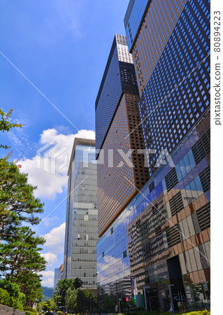 首爾市中心的高層建築 首爾市中心的高層建築 80894223