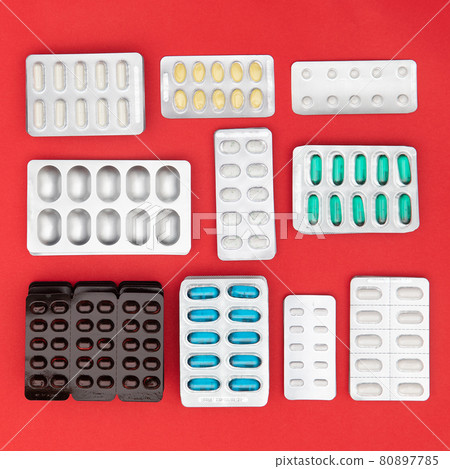 Several kinds of medicine in package Several kinds of medicine in package 80897785