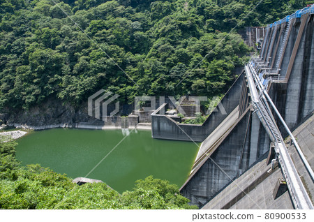 月井湖的風景(神奈川縣相模原市) 月井湖的風景(神奈川縣相模原市) 80900533