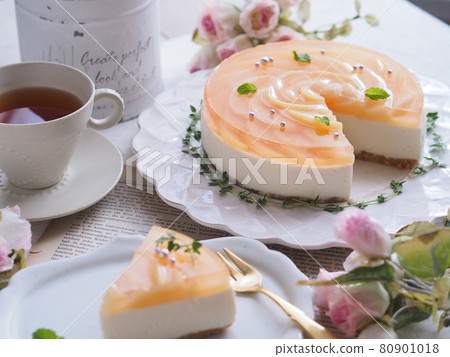 桃子稀有芝士蛋糕的下午茶時間 80901018