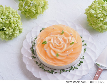 Rose motif peach rare cheese cake Rose motif peach rare cheese cake 80901472