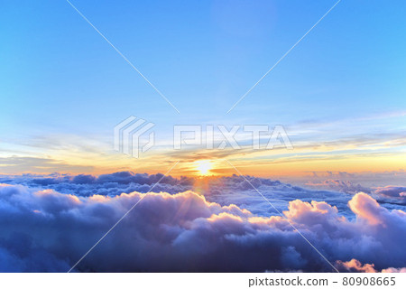 富士山，山頂，日出 80908665