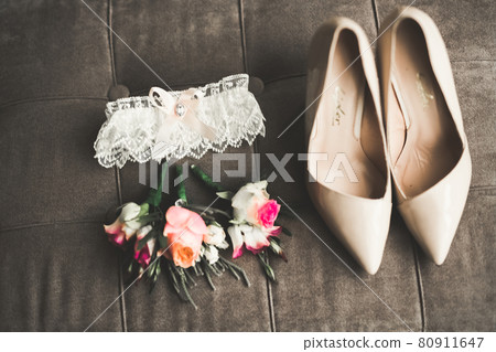 Wonderful luxury wedding bouquet of different flowers Wonderful luxury wedding bouquet of different flowers 80911647