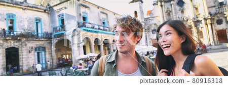 Tourists couple travel in Havana, Cuba panoramic banner Tourists couple travel in Havana, Cuba panoramic banner 80916318