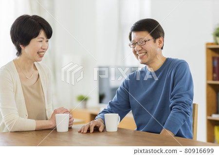 Senior couple Senior couple 80916699