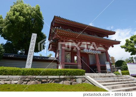 Shitennoji East Grand Gate, Tennoji Ward, Osaka City 80916731
